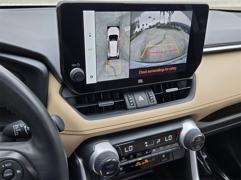 Used 2024 Toyota RAV4 Limited image 22