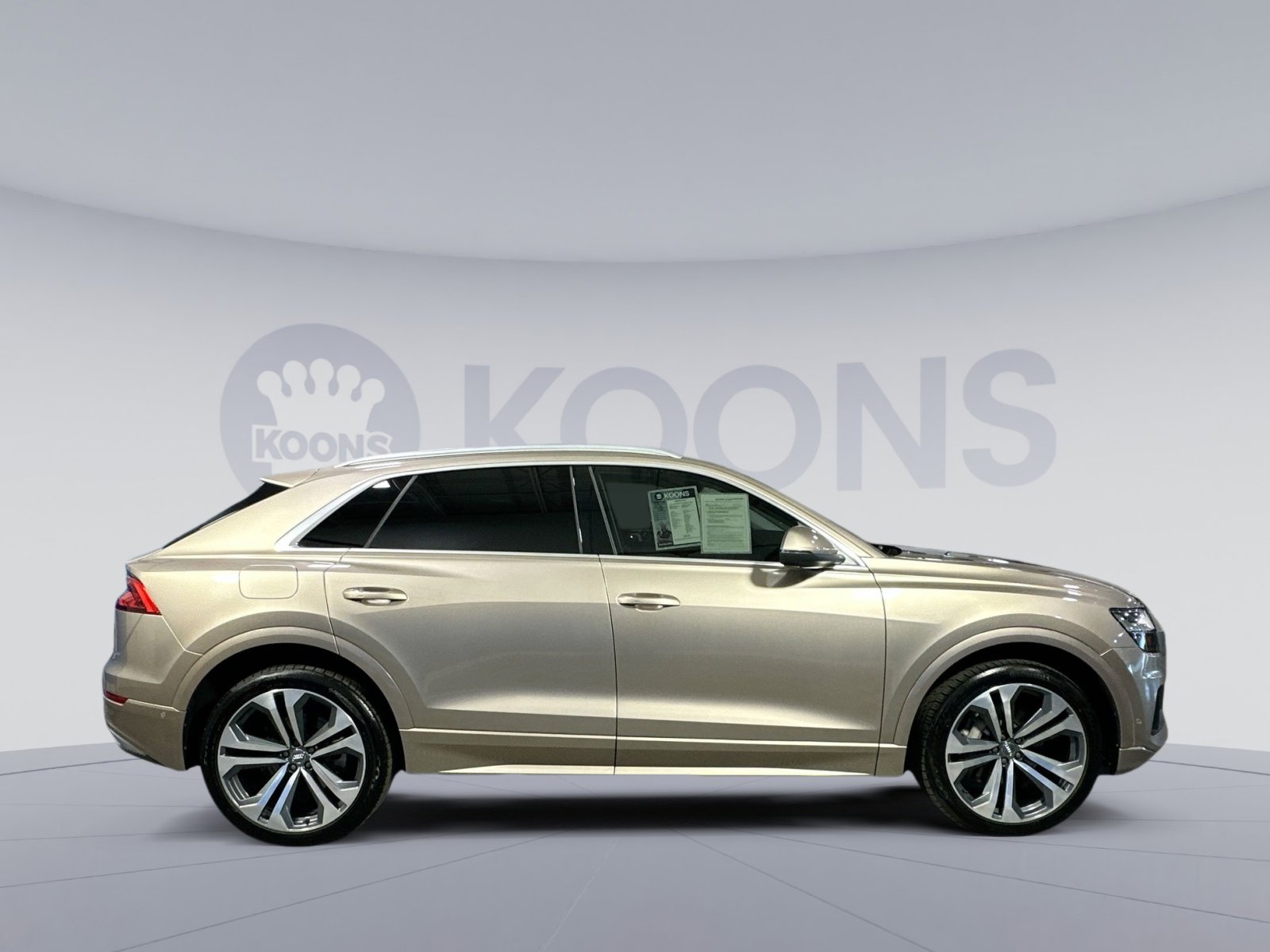 Used 2019 Audi Q8 Prestige image 8