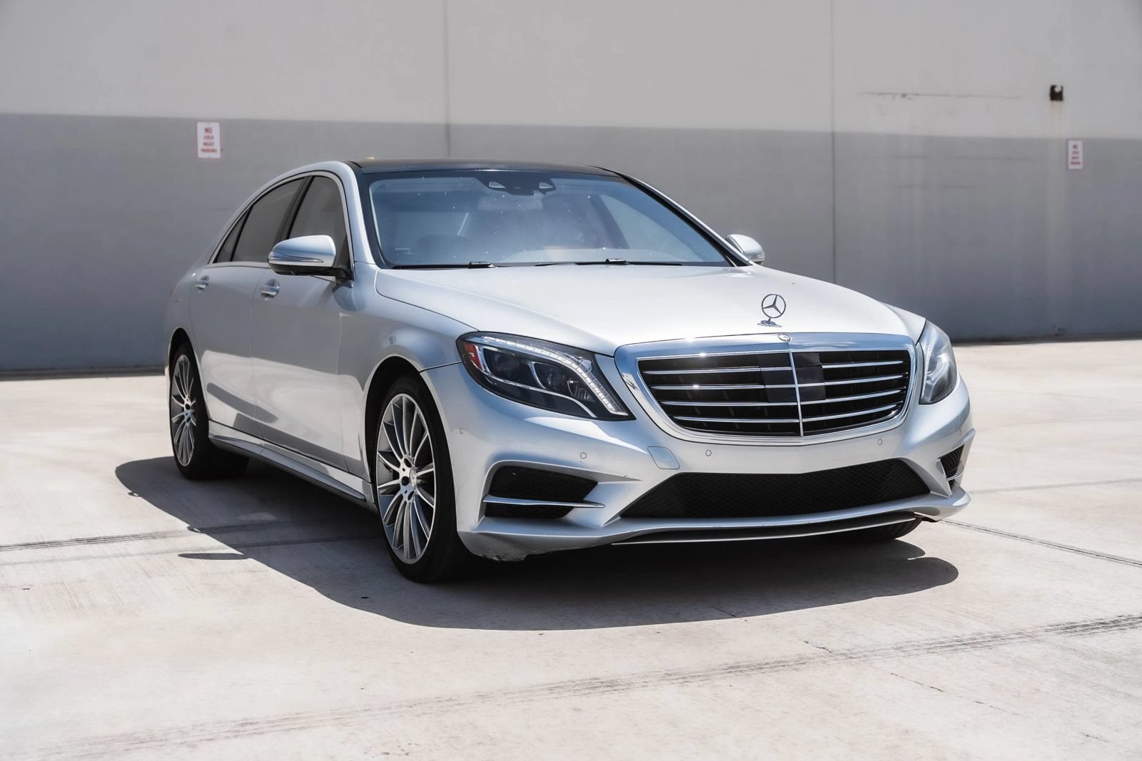 Used 2016 Mercedes-Benz S 550 Sedan image 11