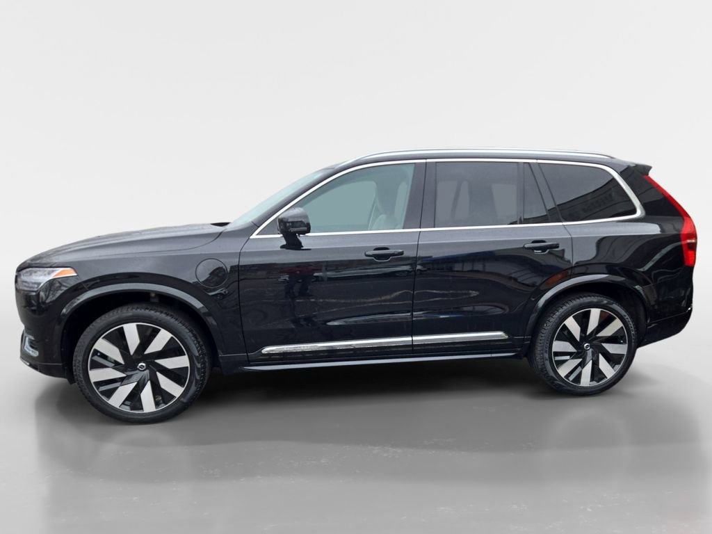 Certified 2023 Volvo XC90 T8 Ultimate w/ Protection Package Premier image 10