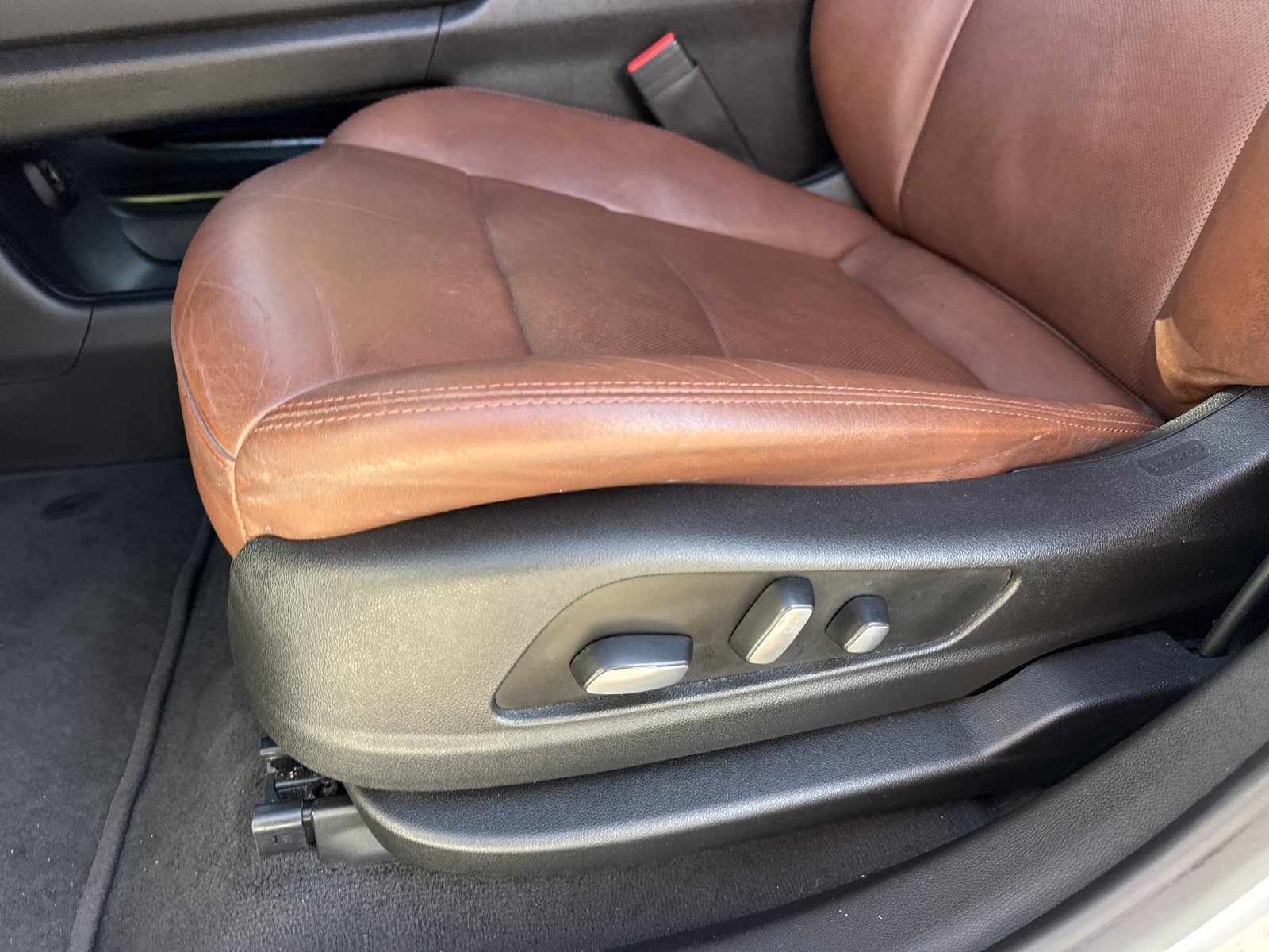 Used 2020 Cadillac XT5 Premium Luxury FWD image 23