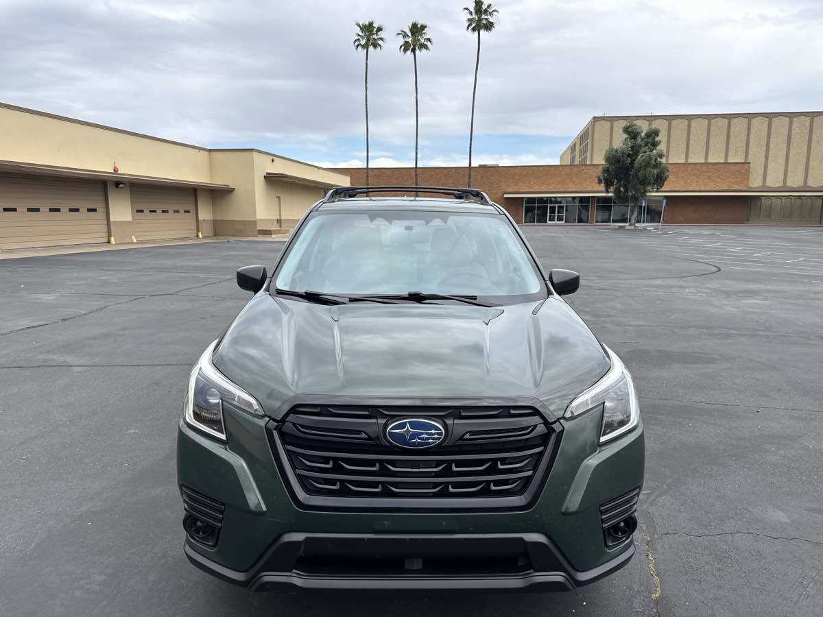 Used 2023 Subaru Forester Premium image 2