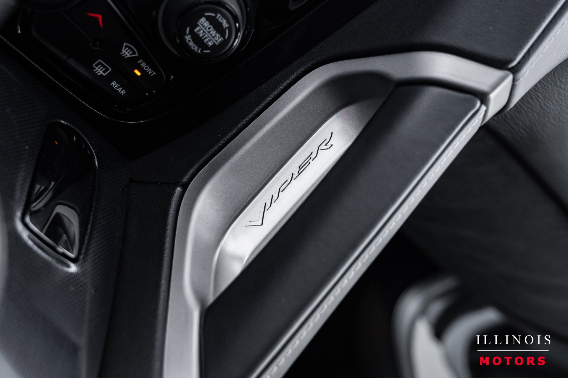 Used 2015 Dodge Viper SRT-10 image 32