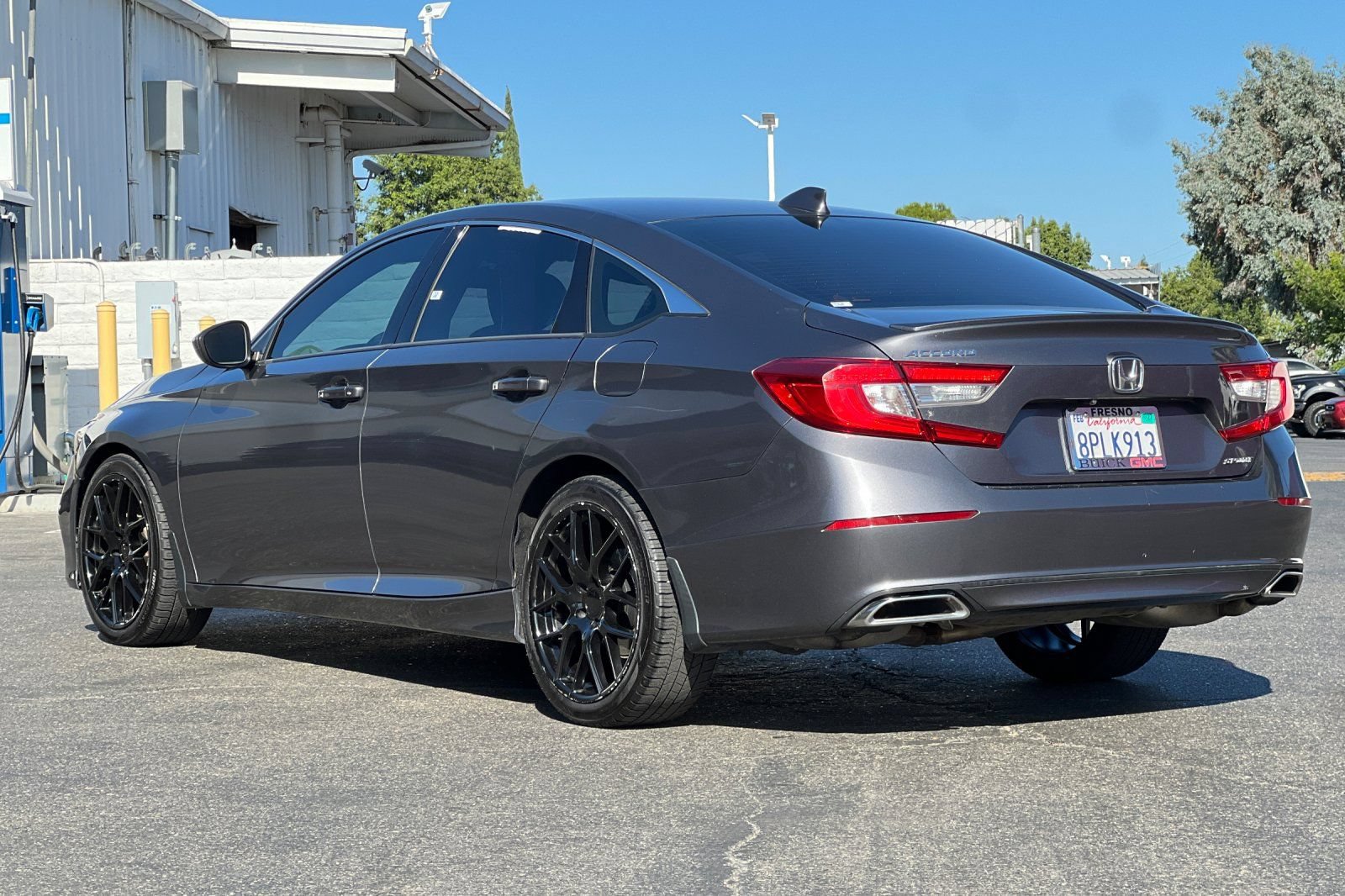 Used 2020 Honda Accord Sport image 6