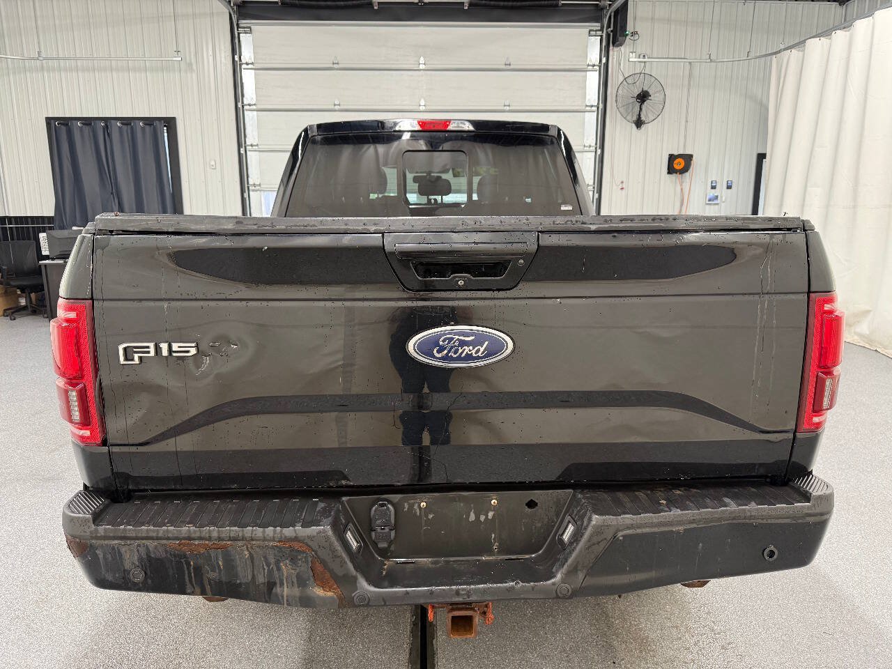 Used 2017 Ford F150 Lariat w/ Equipment Group 501A Mid AWD/4WD image 6