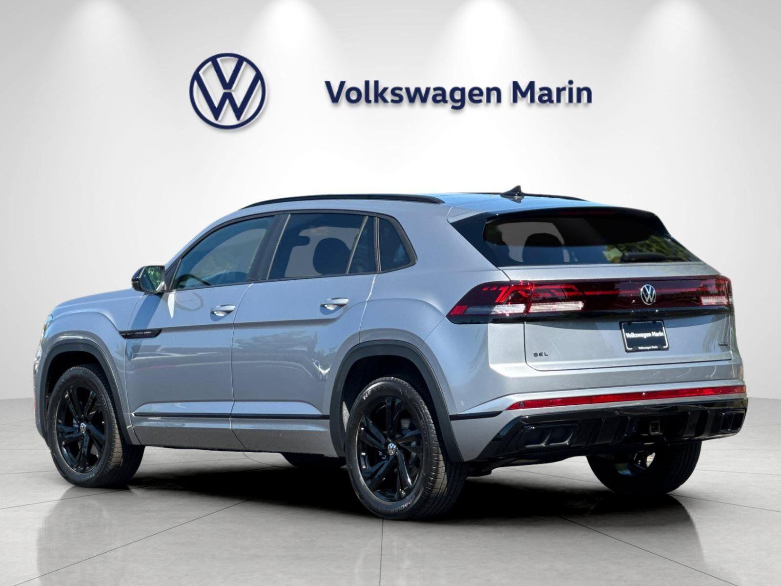 New 2026 Volkswagen Atlas Cross Sport SEL R-Line AWD/4WD image 3