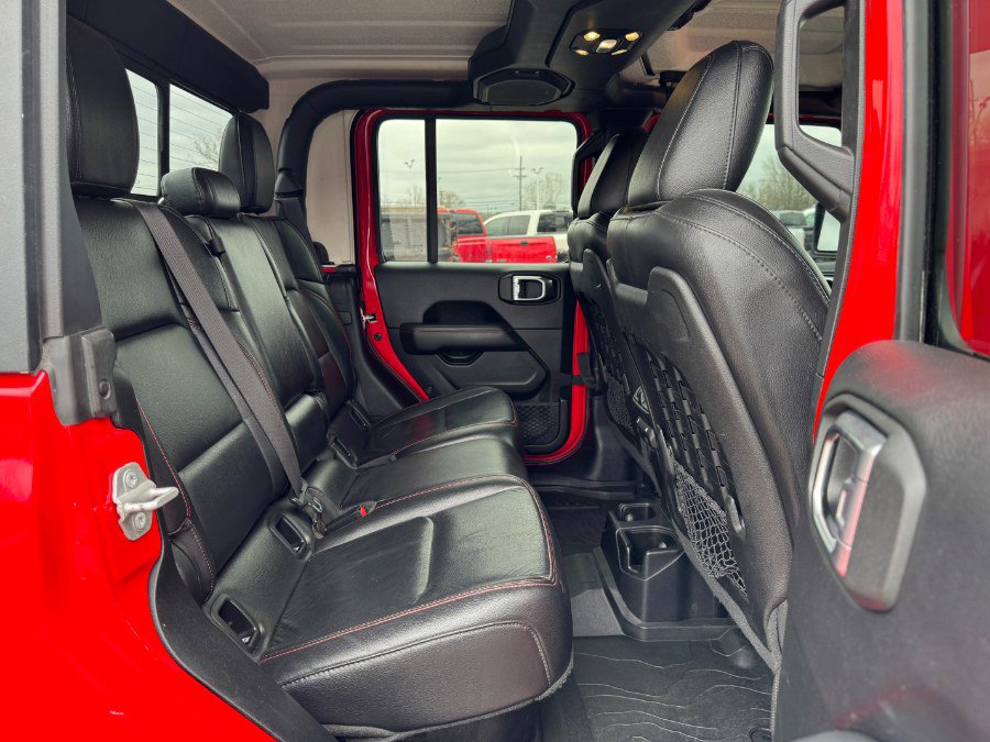 Used 2020 Jeep Gladiator Rubicon AWD/4WD image 17
