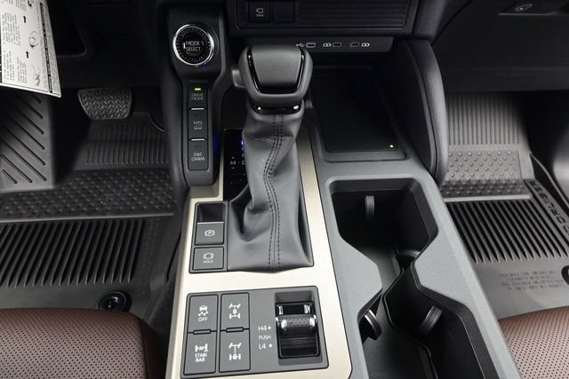New 2027 Toyota Land Cruiser AWD/4WD image 7
