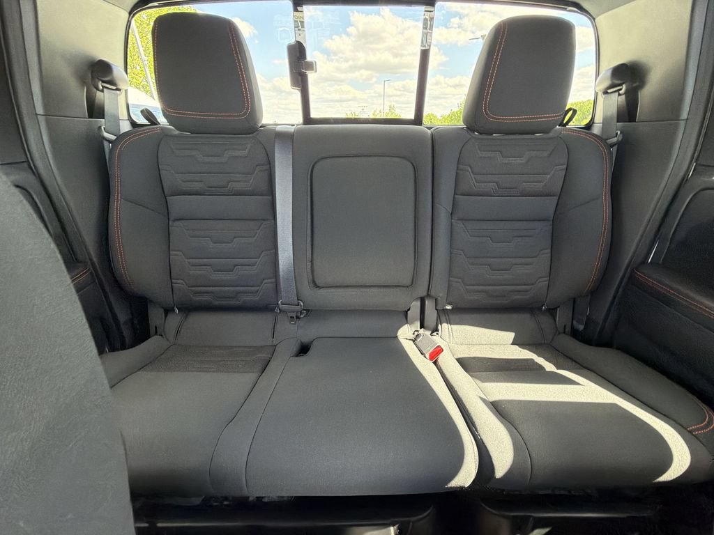 Used 2025 Nissan Frontier PRO-4X AWD/4WD image 29