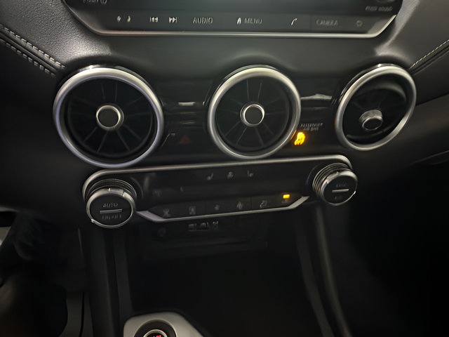 Used 2025 Nissan Sentra SV w/ All-Weather Package FWD image 22