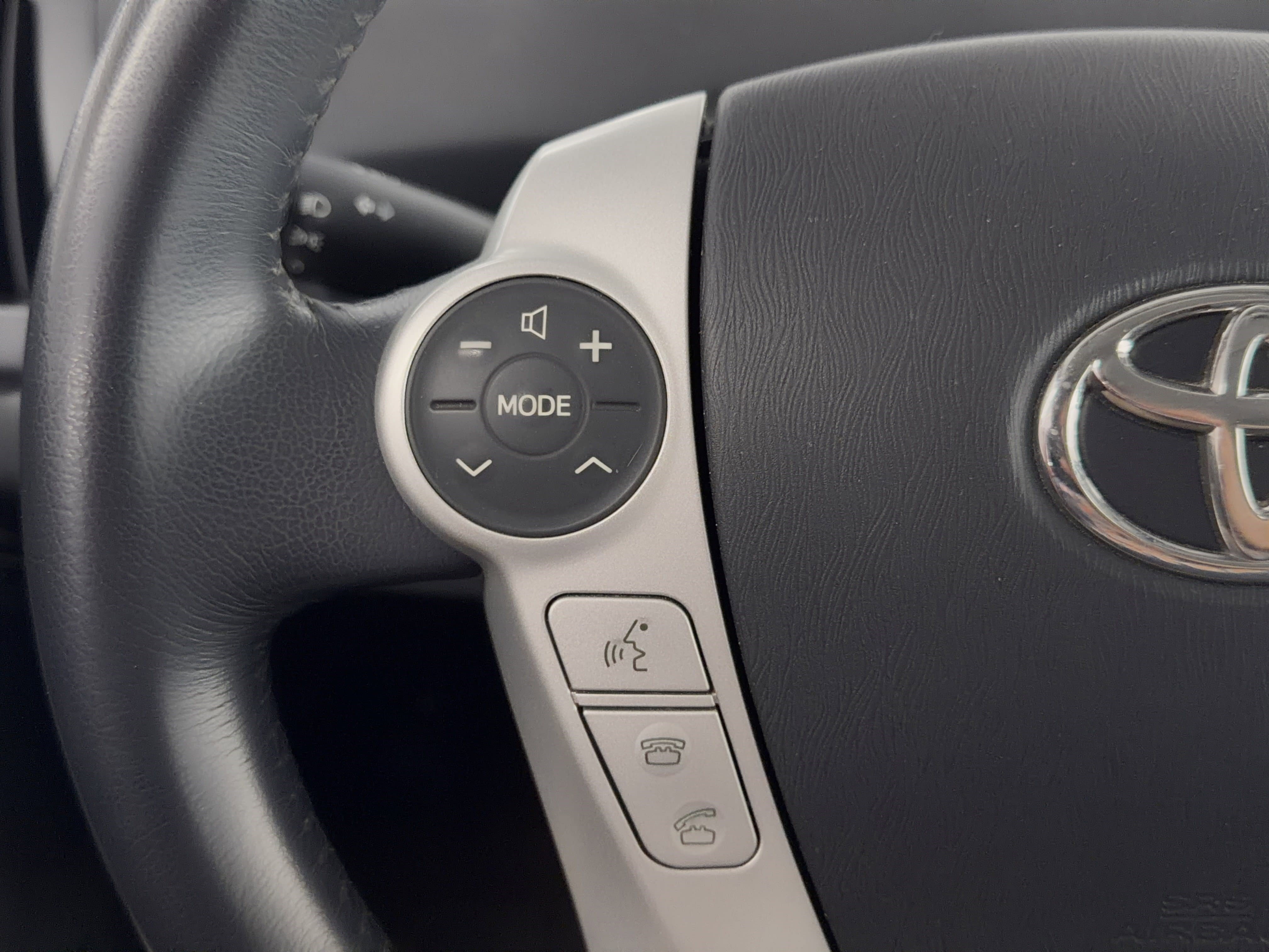 Used 2010 Toyota Prius FWD image 21