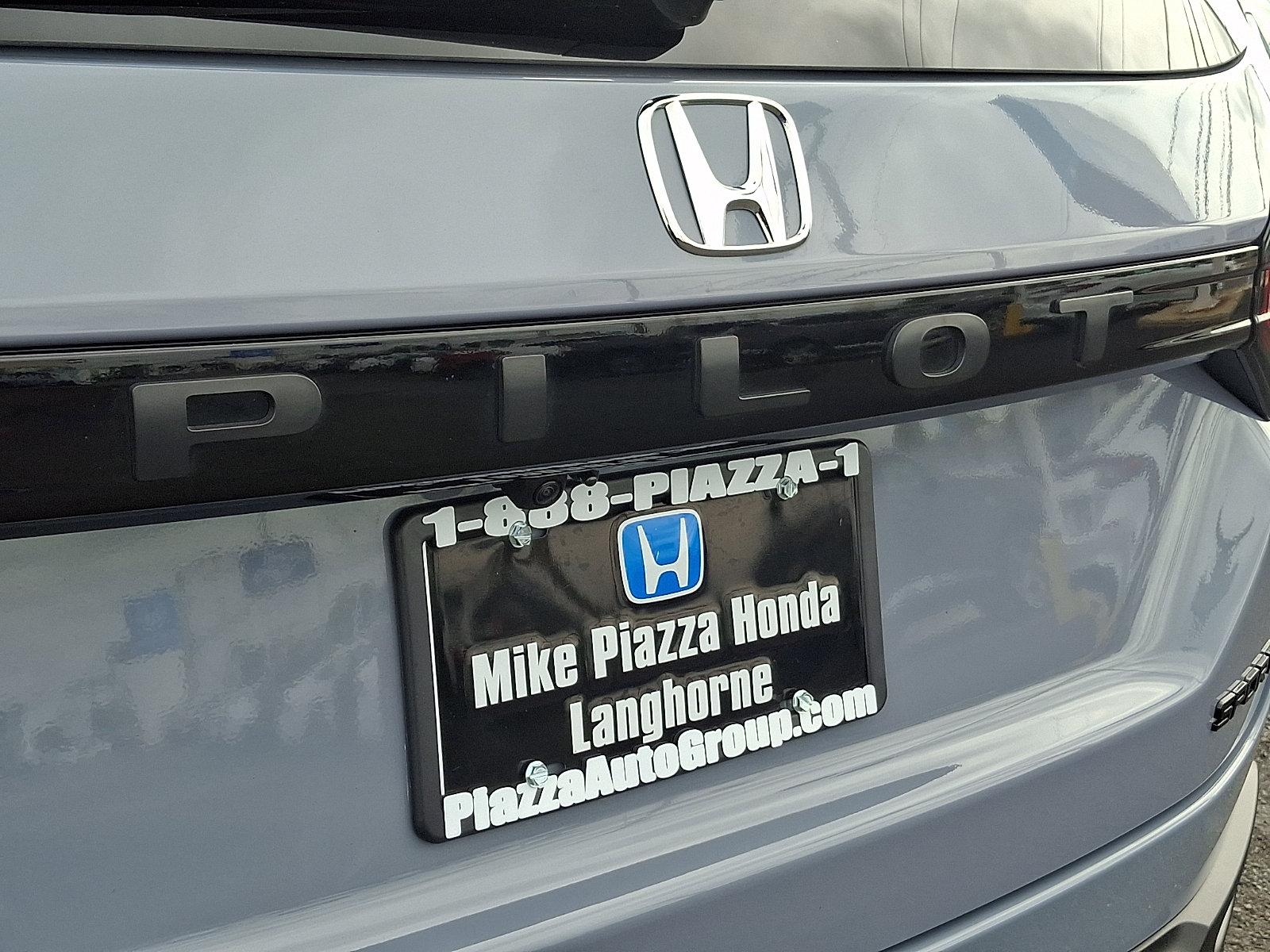 Used 2025 Honda Pilot Sport image 30
