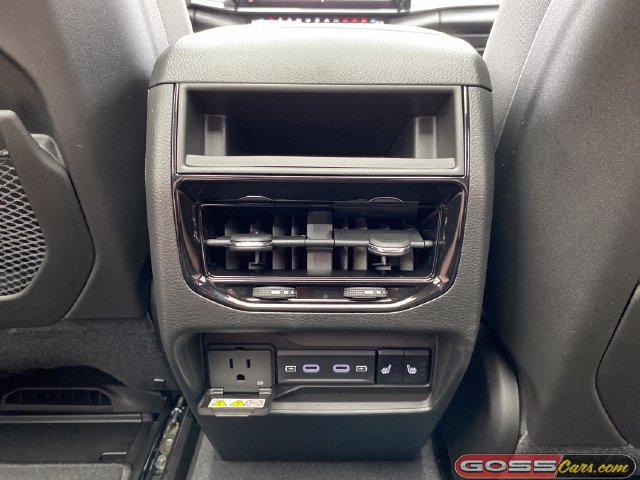 New 2026 Jeep Grand Cherokee Limited w/ Limited Altitude Package AWD/4WD image 23