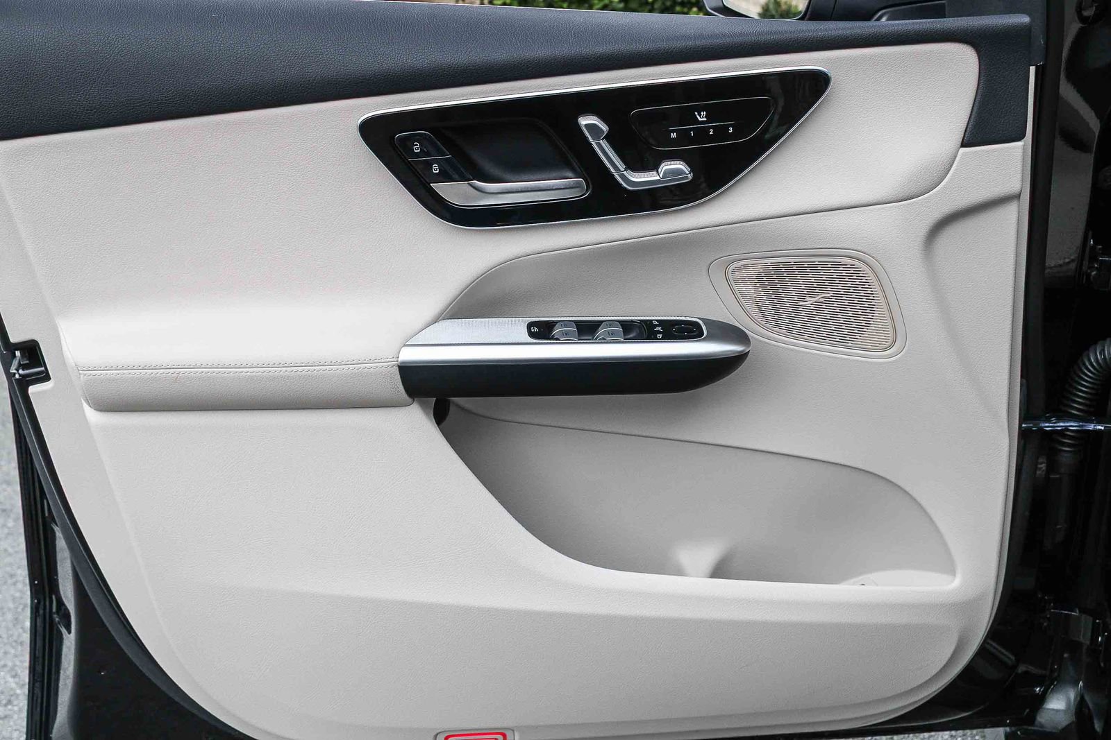 Certified 2026 Mercedes-Benz GLC 300 4MATIC image 22