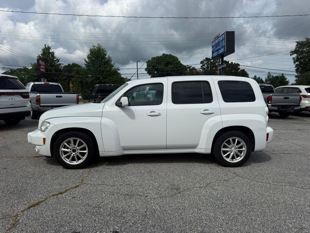 Used 2011 Chevrolet HHR LT FWD image 4