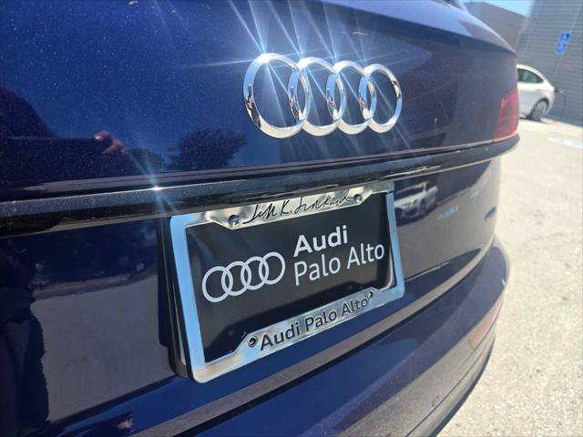 Certified 2025 Audi Q5 2.0T Premium w/ Convenience Plus Package AWD/4WD image 13