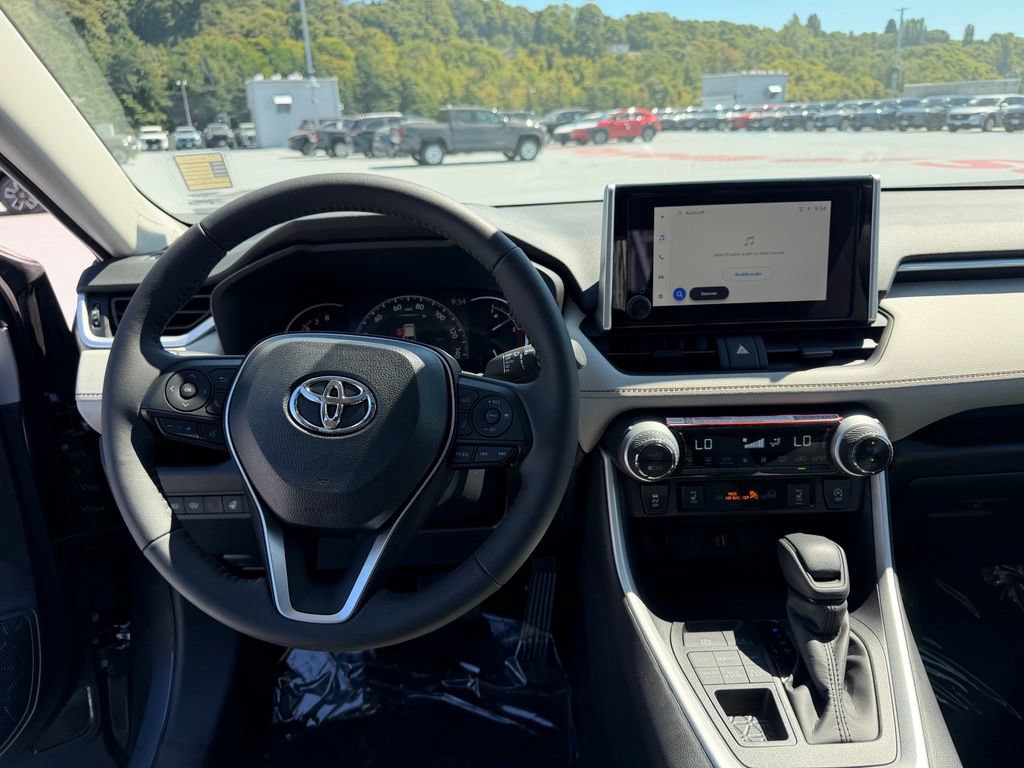 Used 2025 Toyota RAV4 XLE w/ Convenience Package AWD/4WD image 12