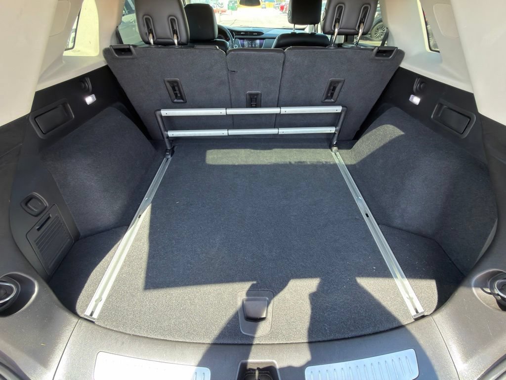 Used 2018 Cadillac XT5 Premium Luxury FWD image 18