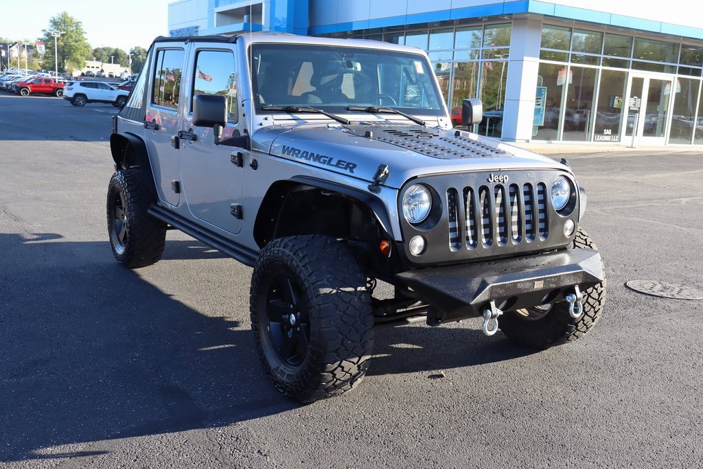 Used 2016 Jeep Wrangler Unlimited Sport image 2
