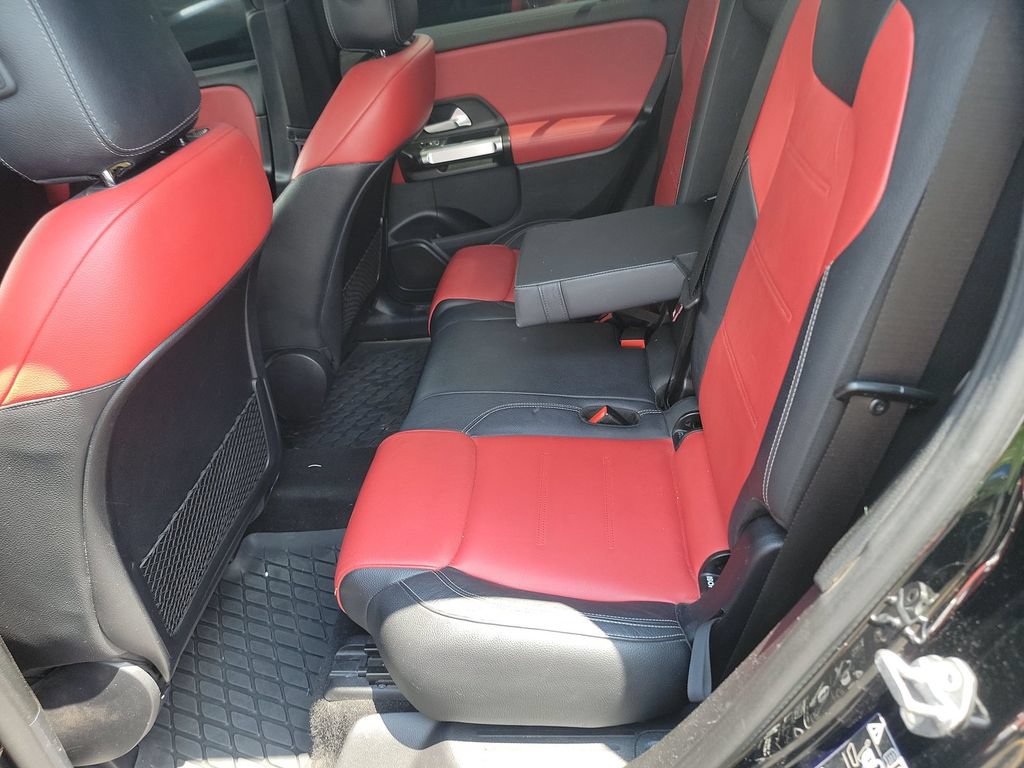 Used 2021 Mercedes-Benz GLB 35 AMG 4MATIC w/ Premium Package image 5