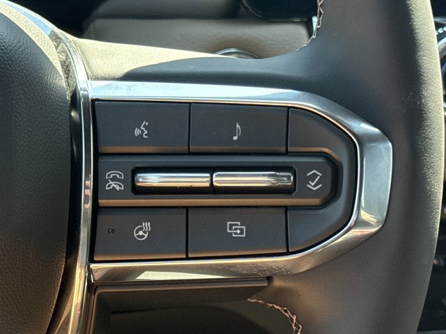 New 2026 GMC Canyon Denali w/ LPO, Denali Black Edition AWD/4WD image 18