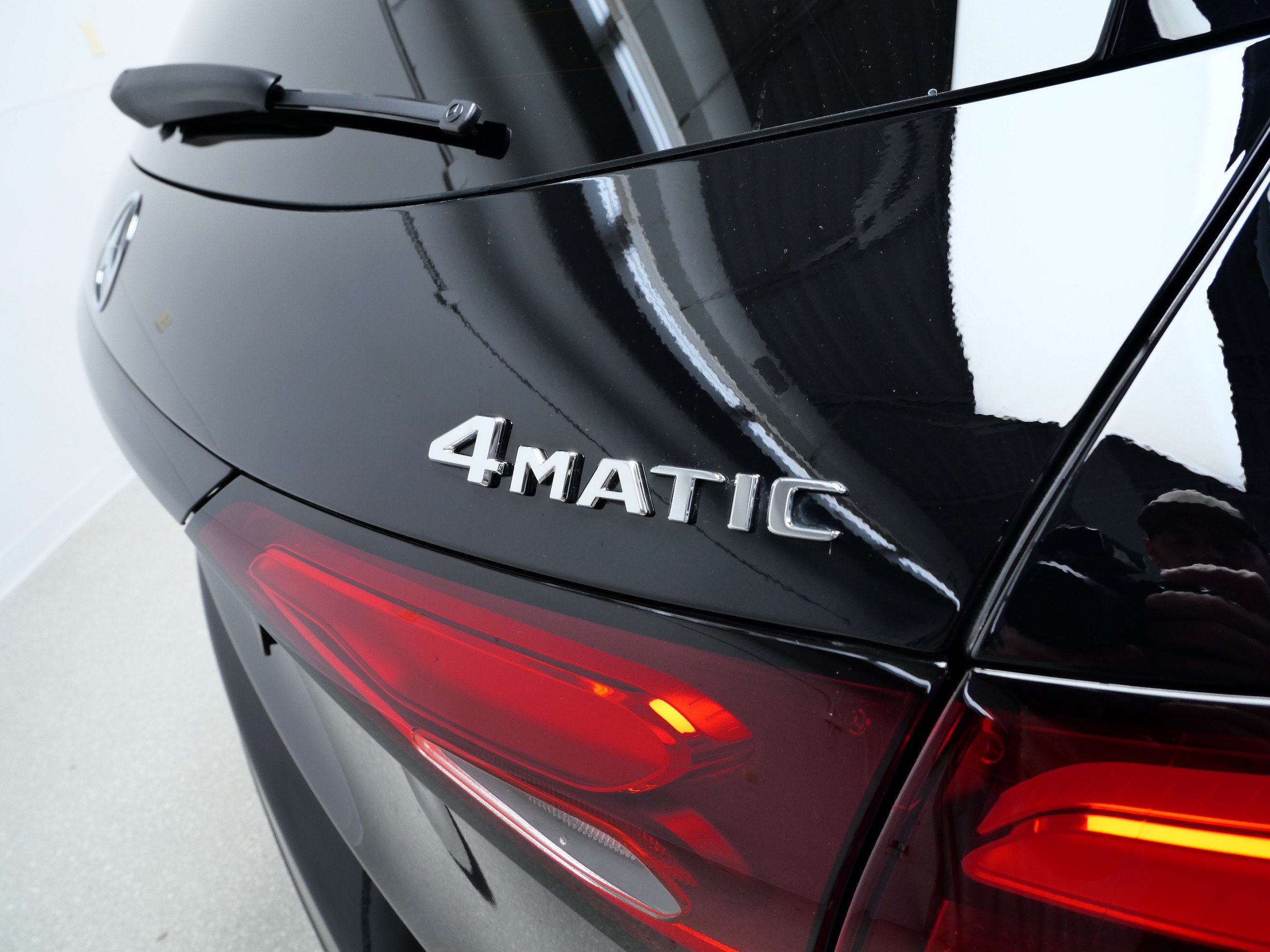 Certified 2026 Mercedes-Benz GLC 300 4MATIC image 6