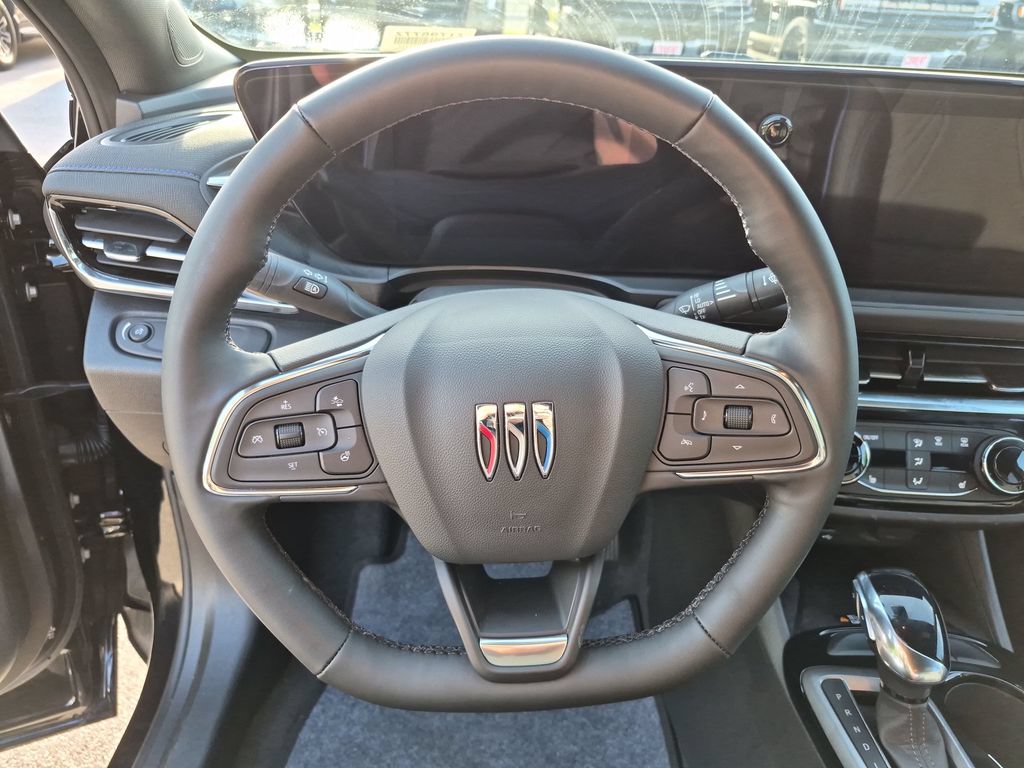 Used 2025 Buick Envista Sport Touring w/ Experience Buick Package FWD image 24