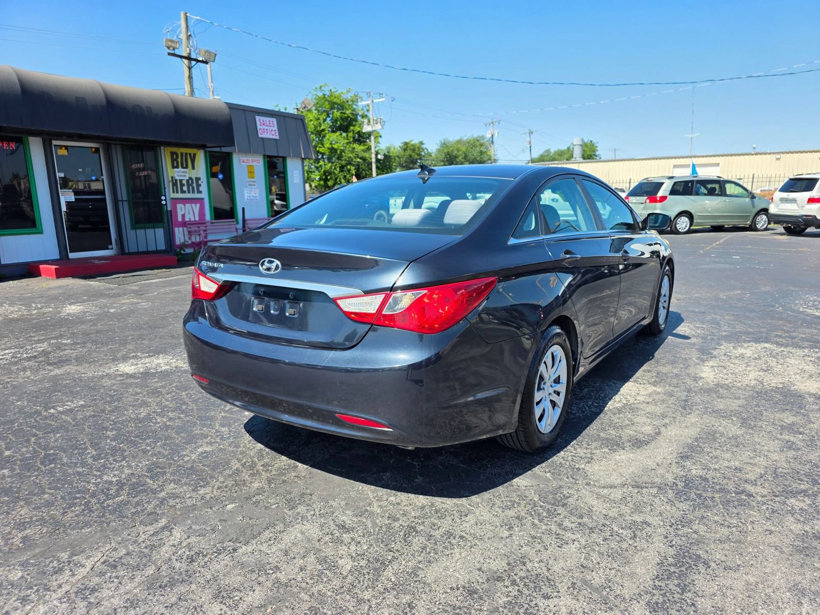 Used 2012 Hyundai Sonata GLS FWD image 6