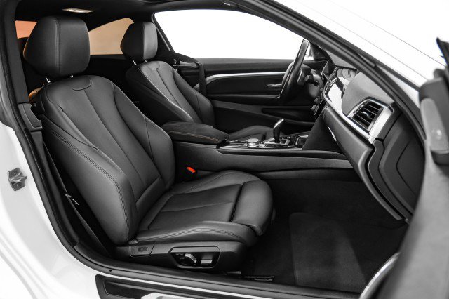 Used 2020 BMW 440i Coupe RWD image 30