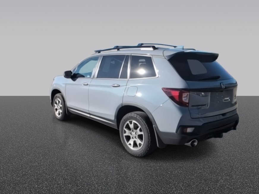 Used 2023 Honda Passport TrailSport image 7