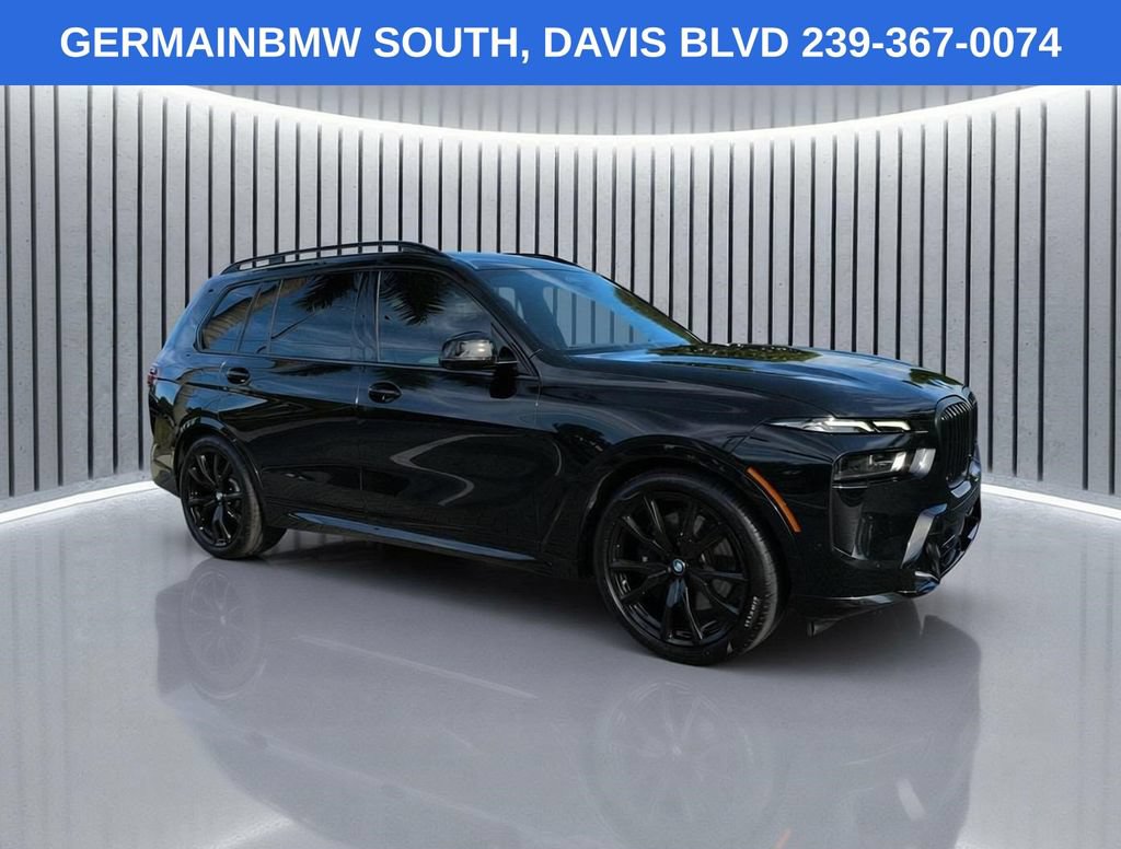 Used 2025 BMW X7 xDrive40i w/ M Sport Package AWD/4WD image 3