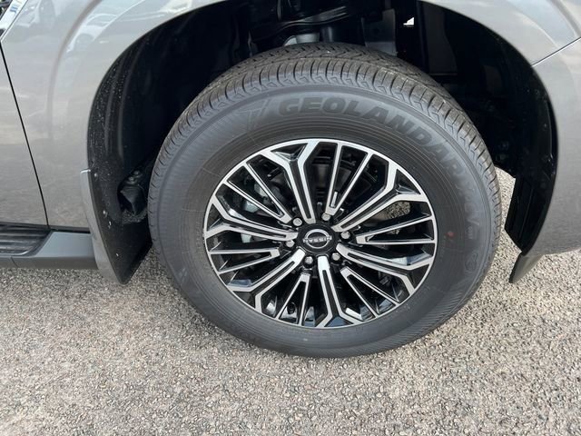 New 2025 Nissan Armada SL w/ Captain's Chari Seat Package image 14