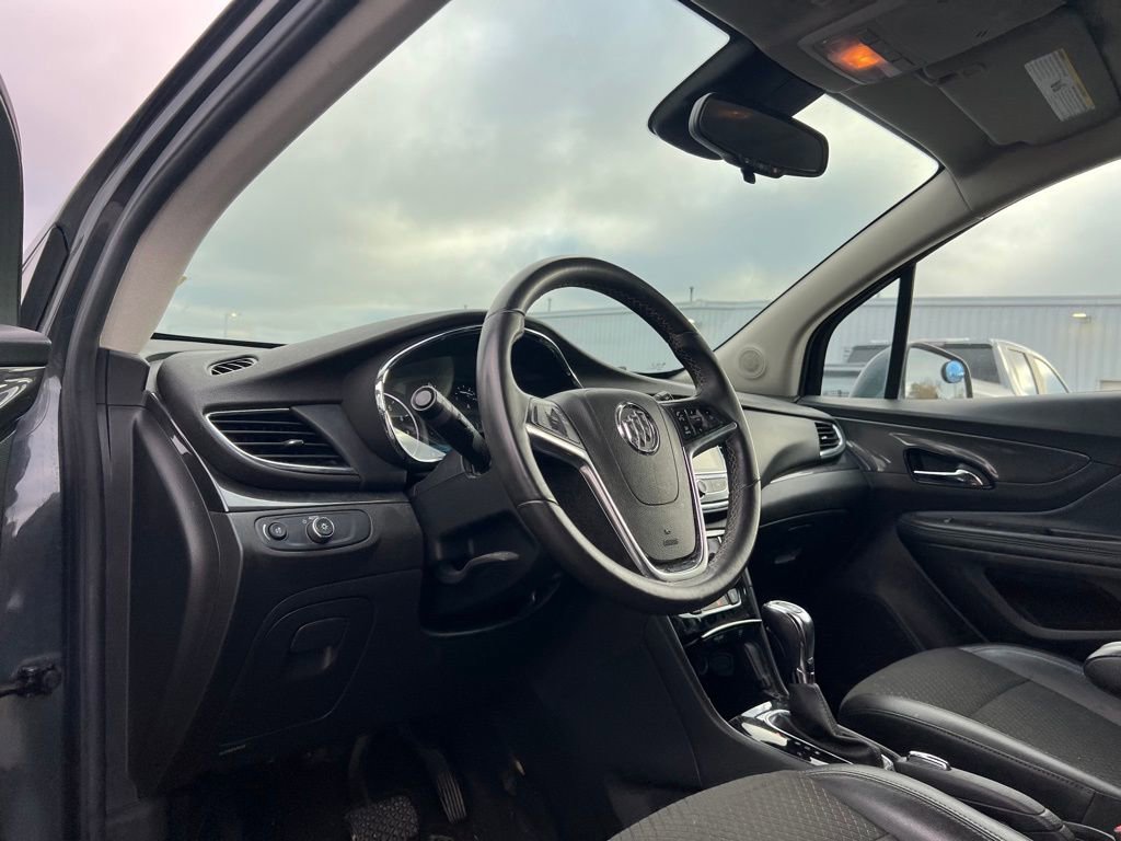 Used 2018 Buick Encore Preferred image 11