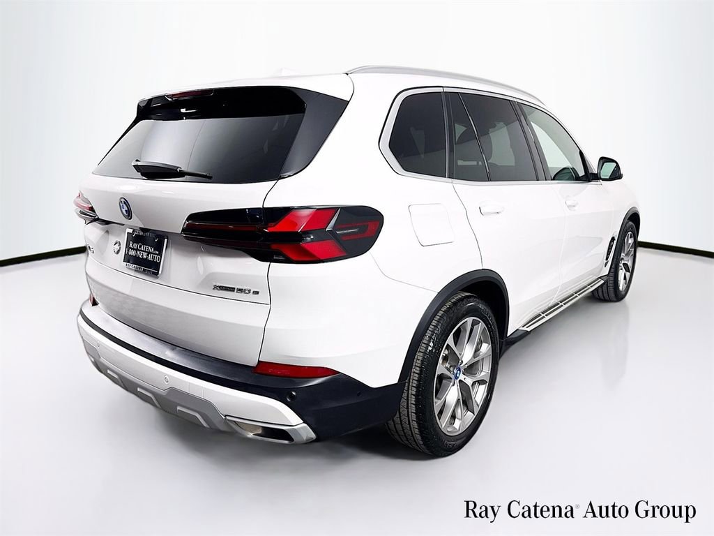 Certified 2024 BMW X5 xDrive50e w/ Premium Package image 7