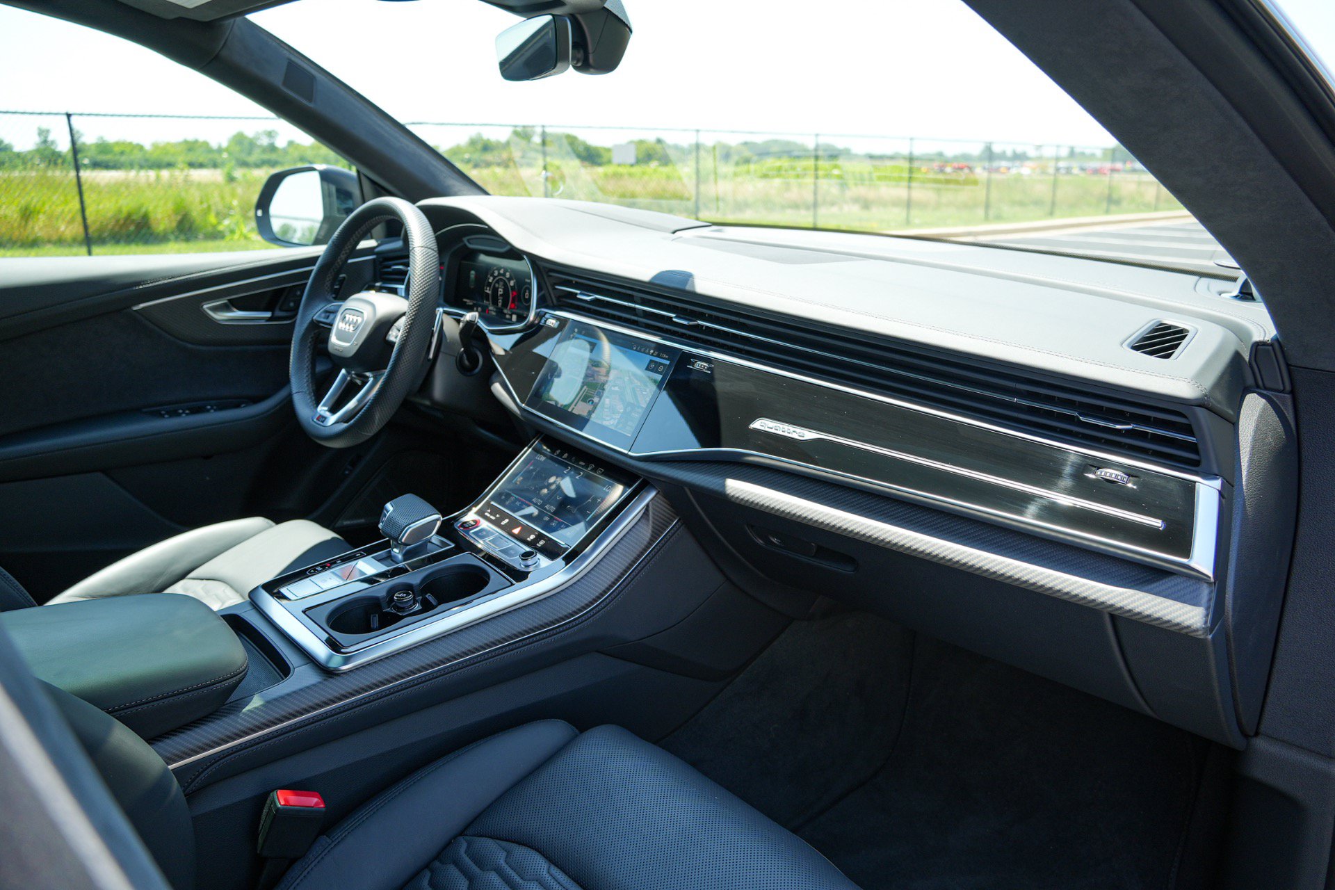 Used 2025 Audi RS Q8 performance AWD/4WD image 22