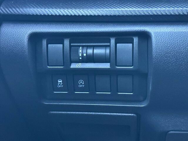 Used 2023 Subaru Crosstrek 2.0i Premium image 29