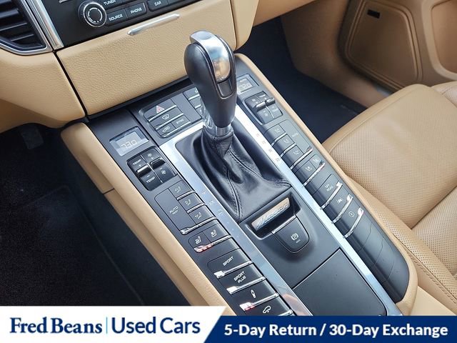 Used 2018 Porsche Macan Turbo image 18