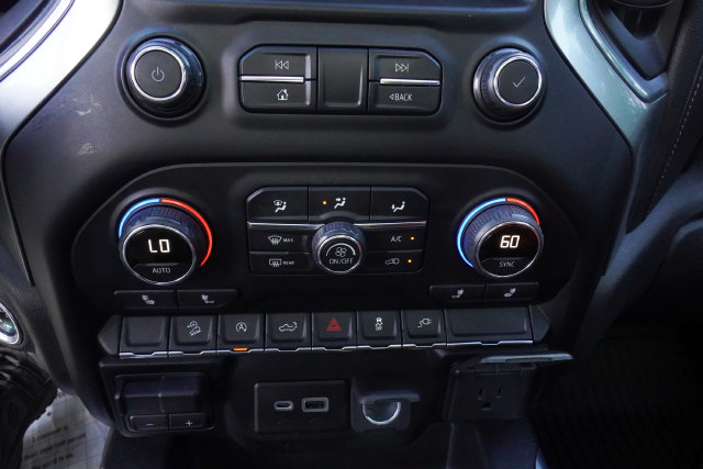 Used 2020 Chevrolet Silverado 1500 RST AWD/4WD image 23