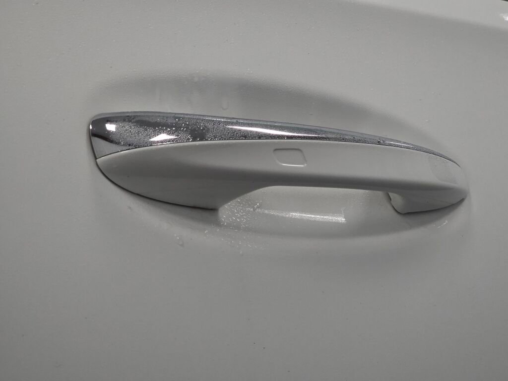 Used 2025 Mercedes-Benz GLE 350 4MATIC w/ Driver Assistance Package image 31