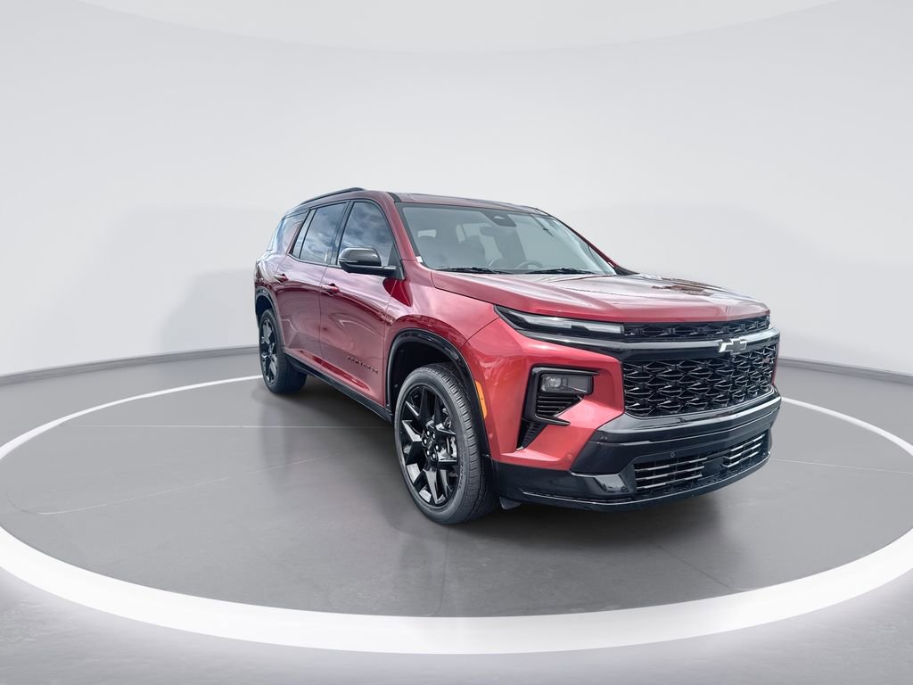 Used 2025 Chevrolet Traverse RS AWD/4WD image 2