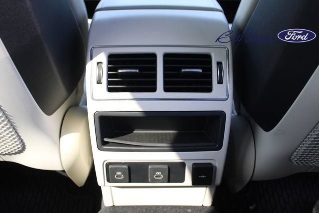 Used 2024 Jaguar F-PACE R-Dynamic S AWD/4WD image 15