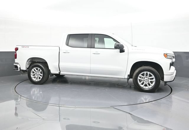 Used 2026 Chevrolet Silverado 1500 RST AWD/4WD image 17