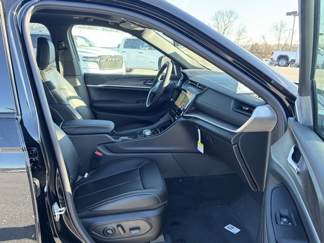 New 2026 Jeep Grand Cherokee Limited image 28