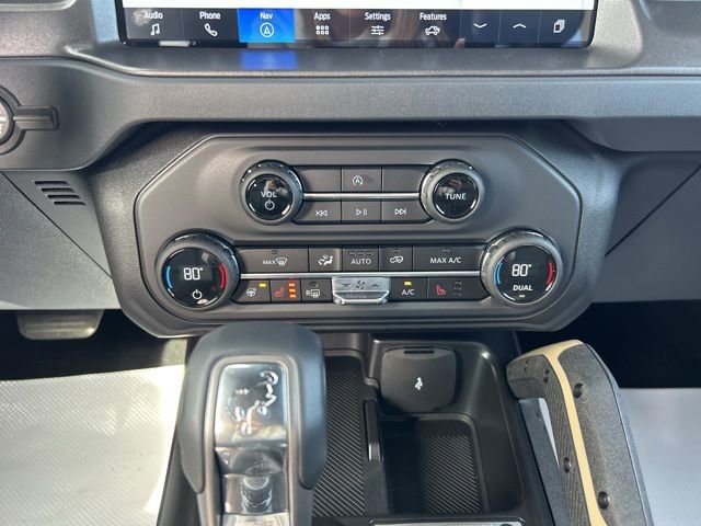 New 2025 Ford Bronco Badlands w/ Sasquatch Package AWD/4WD image 24