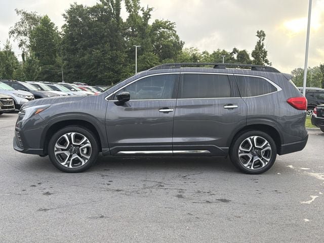 Used 2025 Subaru Ascent Touring w/ Popular Package #2 AWD/4WD image 6