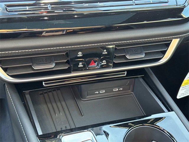 New 2026 Volkswagen Atlas Cross Sport SE image 24