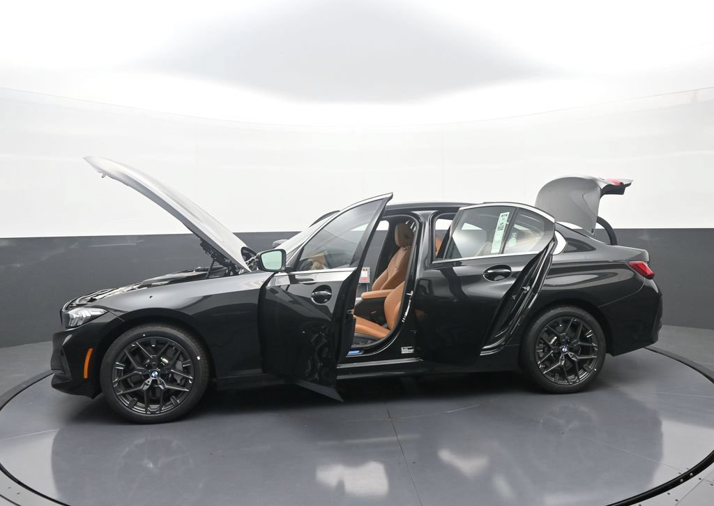 New 2026 BMW 330i xDrive Sedan w/ Convenience Package AWD/4WD image 40