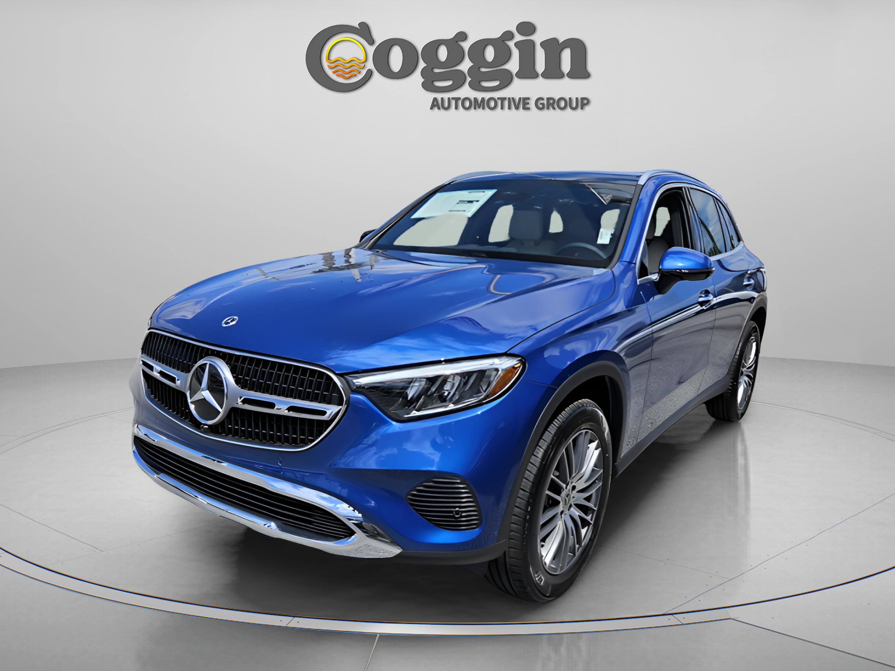 New 2025 Mercedes-Benz GLC 300