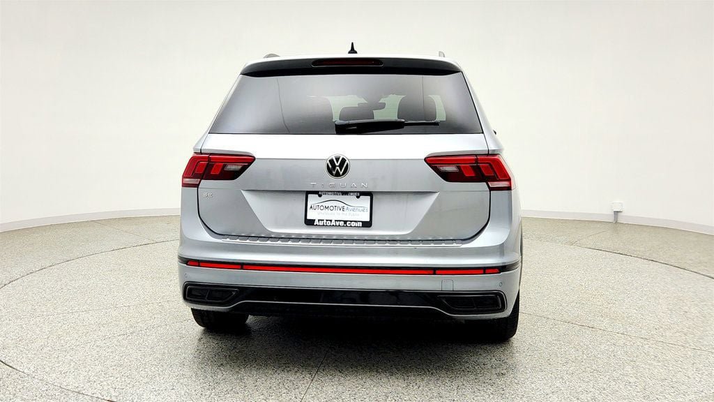 Used 2023 Volkswagen Tiguan SE R-Line FWD image 6