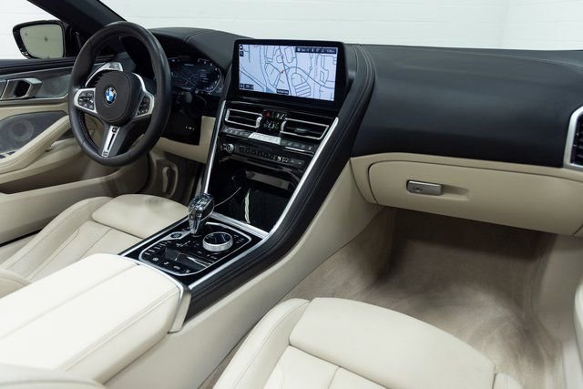 Used 2025 BMW M850i xDrive Convertible image 25